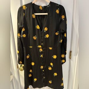 Black long sleeve dress